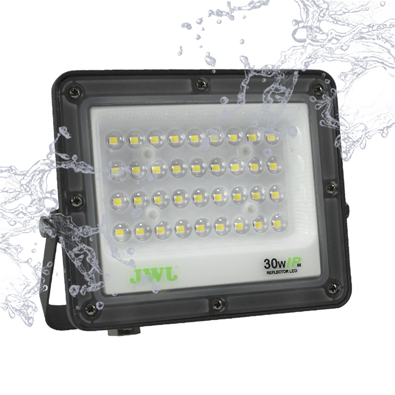 JLRE-L100 Reflector Tipo Lupa 100 W / Flujo luminoso 10 000 lm / 110 - 240 Vca~ 60Hz / Dimensiones 270 x 210 x 22 mm / Uso en exterior IP66.