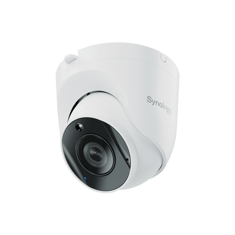 TC500 Cámara de Vigilancia TC500 | 5 Megapíxeles (2880x1620) | Lente 2.8 mm (110° H) | Visión Nocturna 30 mts | IP67 | IA para Detección de Personas y Vehículos | Compatible con Surveillance Station | Almacenamiento en mic