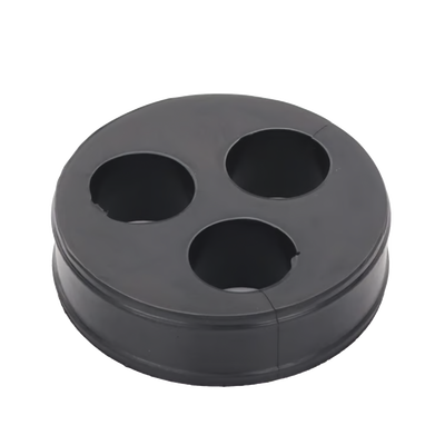 Inserto de Caucho de 4" Con Tres Orificios para Cable de 7/8 in