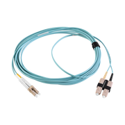 Jumper de Fibra Óptica Multimodo 50/125 XGLO OM3, LC-SC Duplex, OFNR, Color Aqua, 1 Metro - Toer