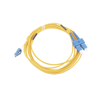 Jumper de Fibra Óptica Monomodo 9/125 LC/UPC-SC/UPC, PVC, 2.0 mm, Dúplex, amarillo, 3 metros - Toer
