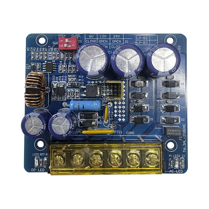 PL-B3 6 o 12  o 24 Vcc @ 4 A / Fuente tipo tarjeta/ 1 salida / requiere transformador de entrada  / capacidad de baterías / baterías no incluidas.