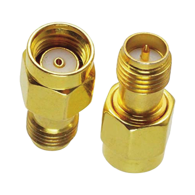 Adaptador-Extensión, de SMA Macho Inverso a SMA Hembra Inverso, Oro/ Oro/ Teflón,