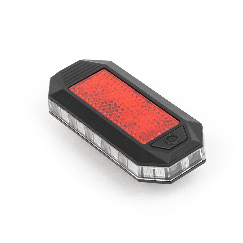 XJ06 Luz Auxiliar Para Bicicletas y Otras Aplicaciones, 470 Lúmenes, Con Montaje Incluido